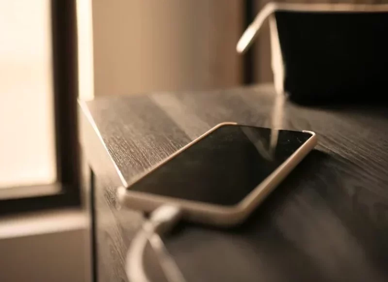 ¿Por Qué Se Calienta El Cargador Del Smartphone?