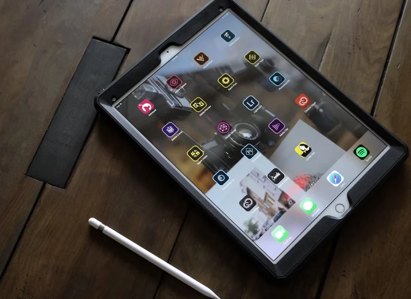UNA TABLET NO DEMASIADO ANTIGUA