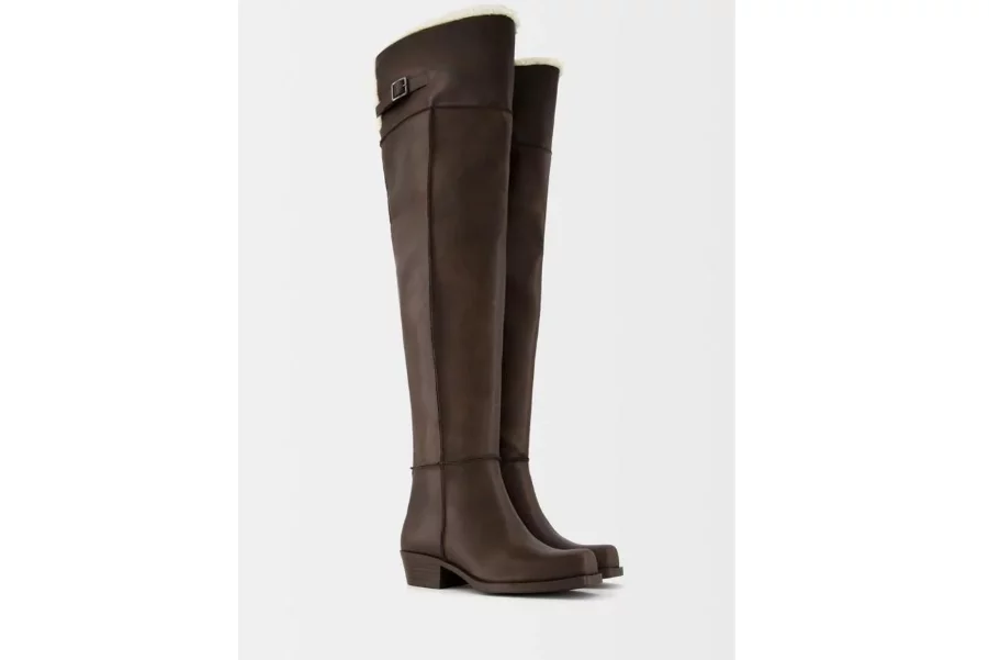 Al Mejor Estilo De Carmen Lomana, Bershka Y Hm Traen Las Botas Altas Que Están De Moda Esta Temporada Estilizan Tus Piernas Y Lucirás Estilazo