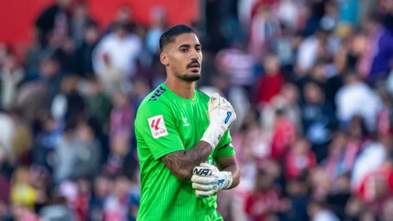 Álvaro Valles hundido con el próximo objetivo del Betis