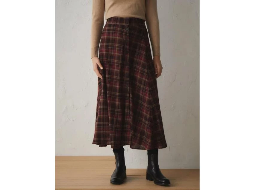 Amarás Esta Falda De Estilo Escocés Que Encuentras Disponible En El Corte Inglés ¡Perfecta Para Llevar Con Botines!
