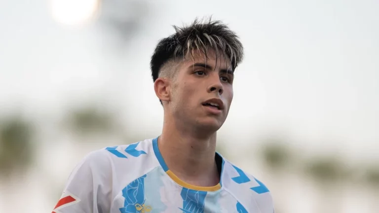 Antonio Cordero tiene 2 súper ofertas para salir del Málaga CF