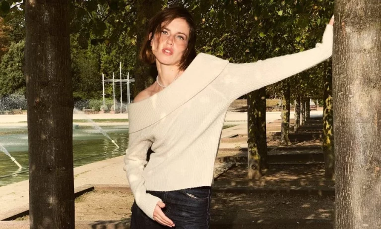 Con cualquiera de estos 7 jerséis de Mango no tienes que preocuparte por los michelines