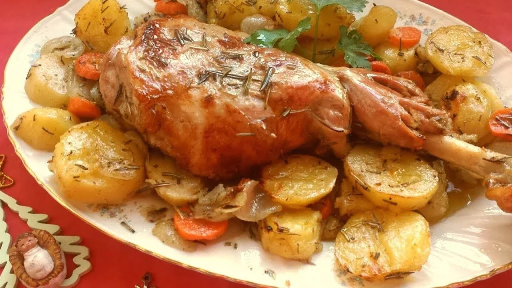 Cordero Asado Al Romero Con Patatas