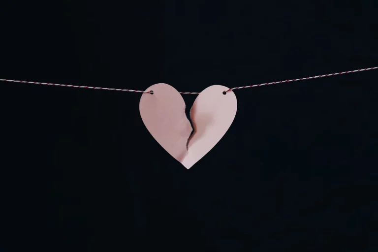 ¿Cómo iniciar un divorcio con hijos desde el aspecto psicológico y legal?