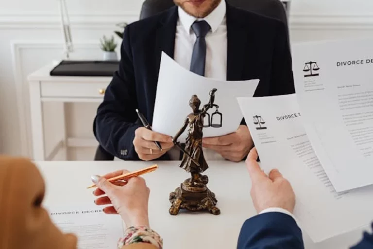 ¿Cuánto tiempo tarda un divorcio express en España en 2025?