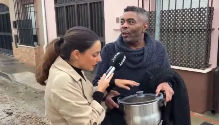 El vídeo del hombre que salvó sus albóndigas durante la DANA en Jerez de la Frontera