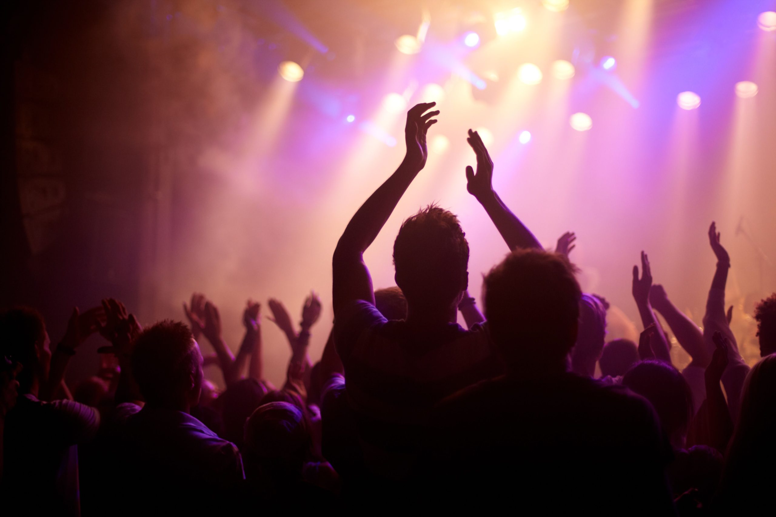 El 60 De Los Encuestados Tiene Intencin De Regalar Entradas Para Eventos Estas Navidades Segn Allianz Partners Scaled