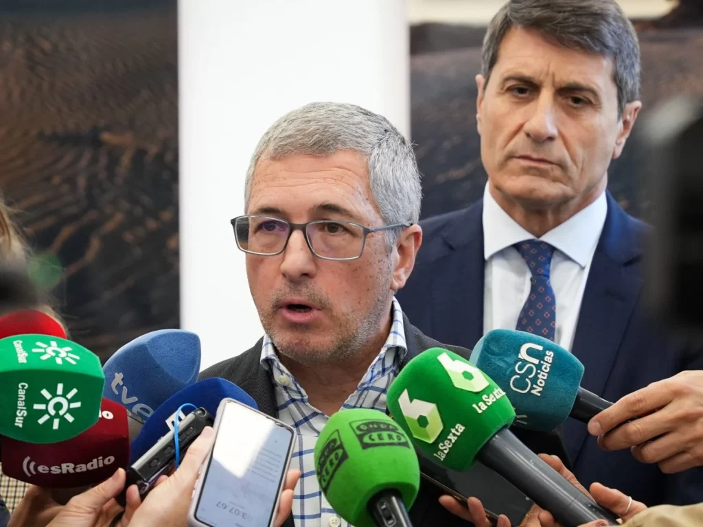 Las 25 Personas Más Influyentes En España En El Área De La Sostenibilidad En 2024 2 Europapress 5820164 Secretario Estado Medio Ambiente Hugo Moran Atiende Medios Comunicacion