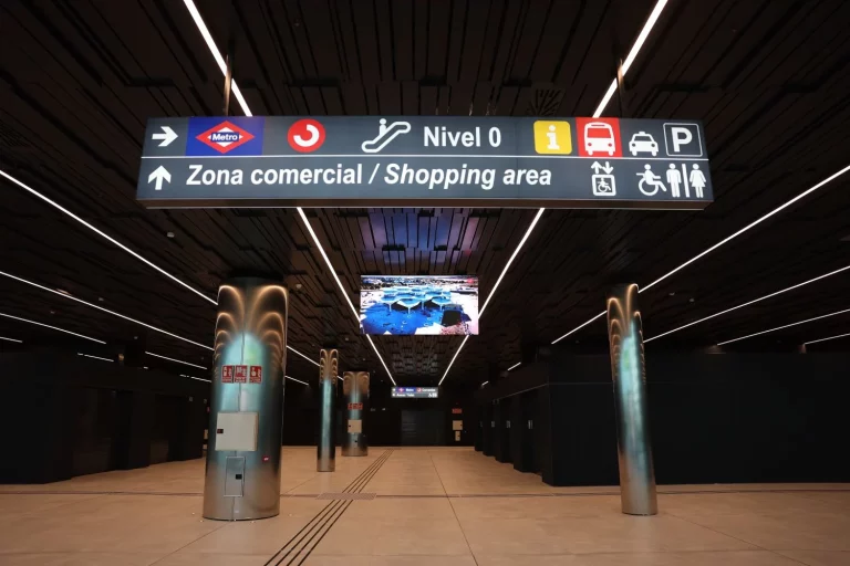 El transporte público bate máximos por las ayudas y las trabas al vehículo privado