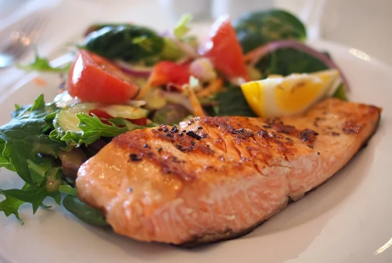 Los mejores trucos para disfrutar de una comida saludable con la freidora de aire