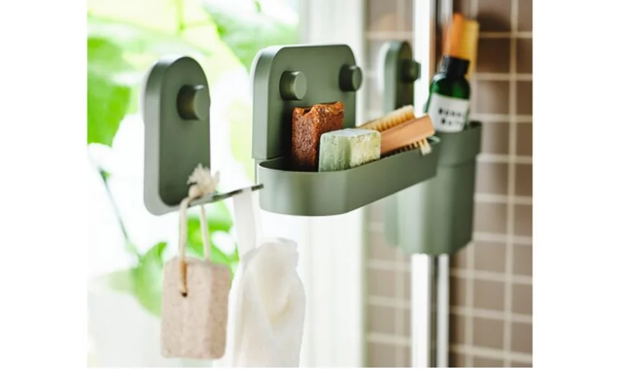 IKEA taladra a Leroy Merlin con una solución sin agujeros para colgar lo que quieras en la pared