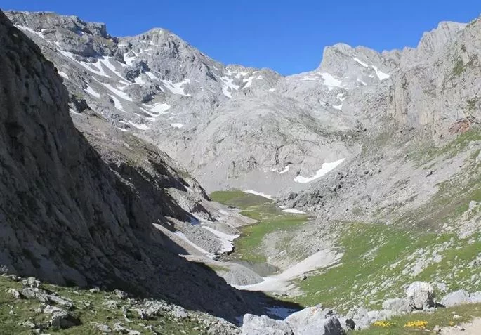 Se registran rachas de viento de hasta 111 km/h en los Picos de Europa, en Cantabria
