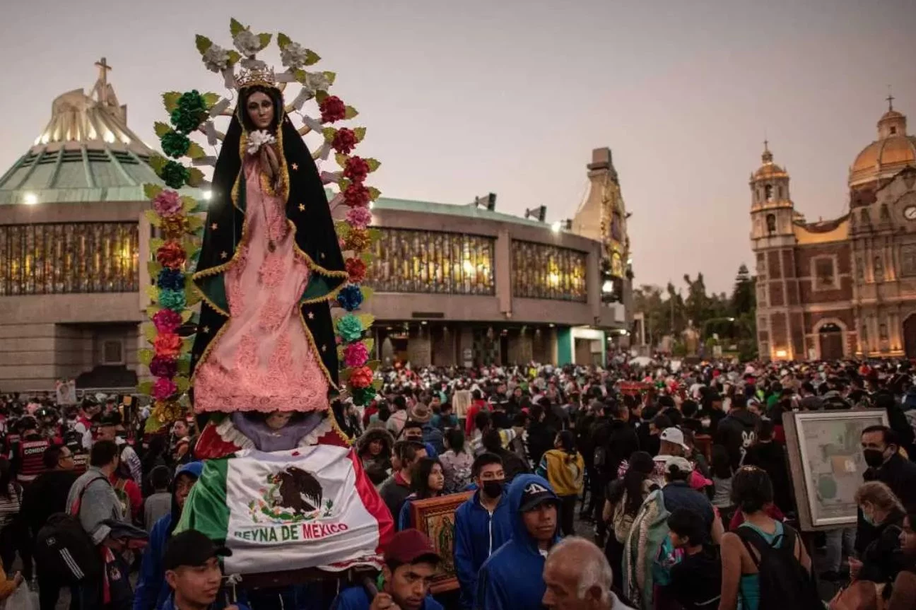 Nuestra Señora De Guadalupe: Madre De Todos Los Pueblos