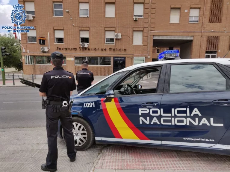 La Policía Nacional explica el robo de datos con los pedidos de Correos, Seur o GLS