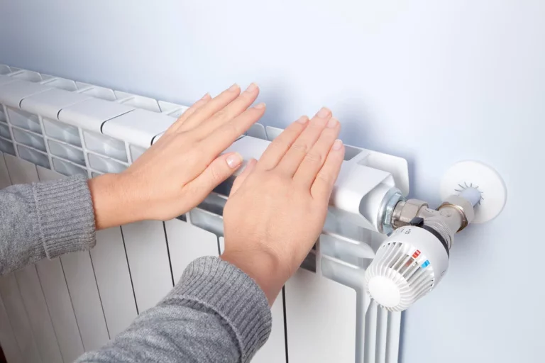 La temperatura mínima a la que tienes que poner la calefacción, según la OMS