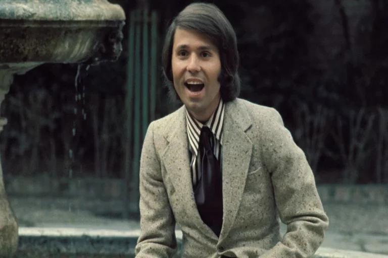 Raphael y la pantalla grande: cómo fue el único cantante pop en tener una carrera duradera en el cine