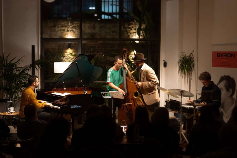 Byron Concerts destaca como la ‘nueva joya’ de la música en vivo en Barcelona