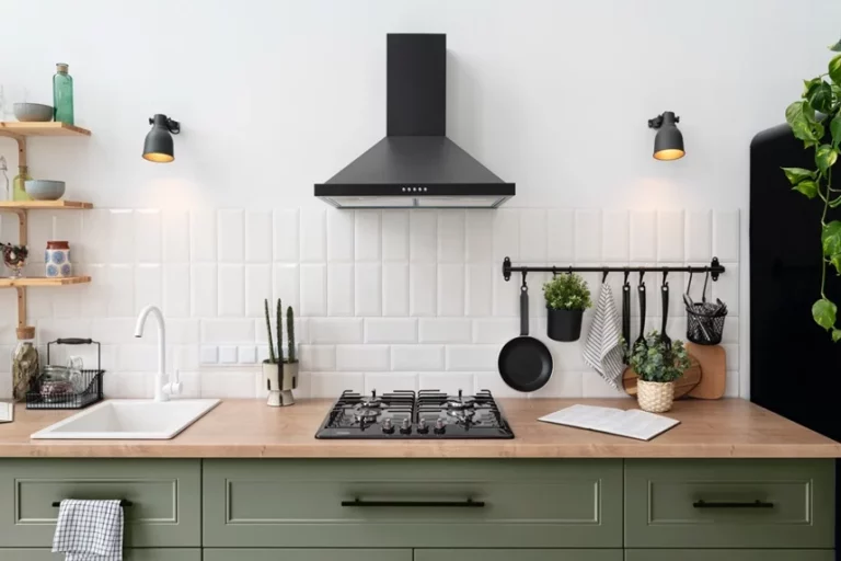 Tendencias Modernas para Diseñar la Cocina Perfecta: Materiales, Colores y Estilos en España