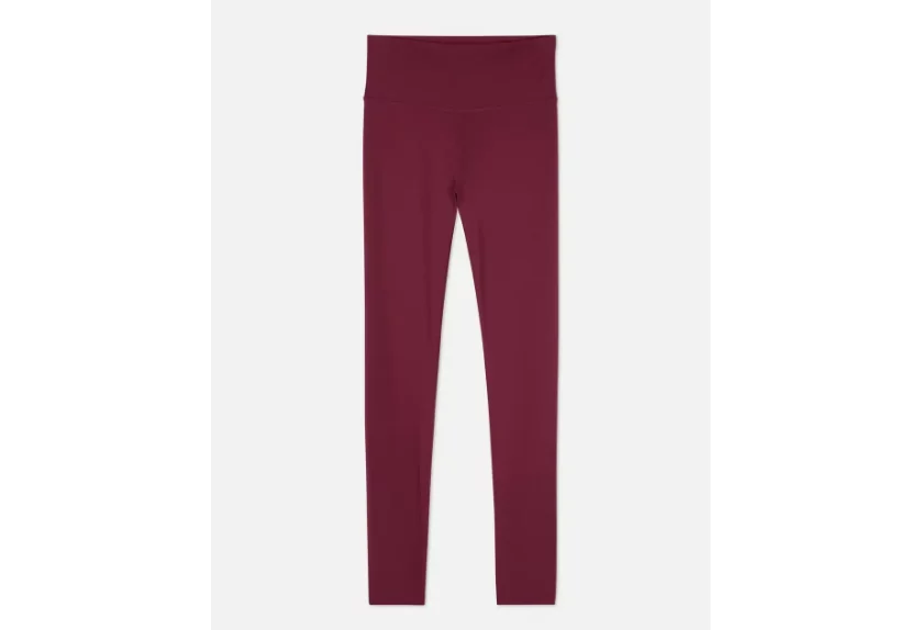 Cómodos, no transparentan y dan libertad de movimiento: Déjate seducir por estos 8 pantalones tipo leggins de Primark