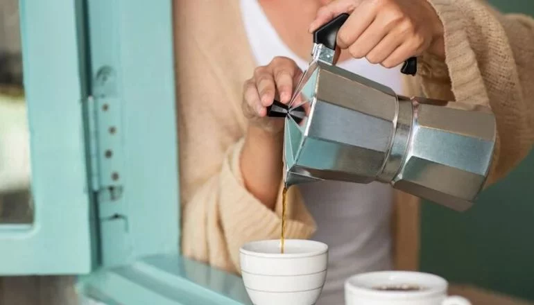 ¿Con Qué Frecuencia Deberías Limpiar Tu Cafetera?