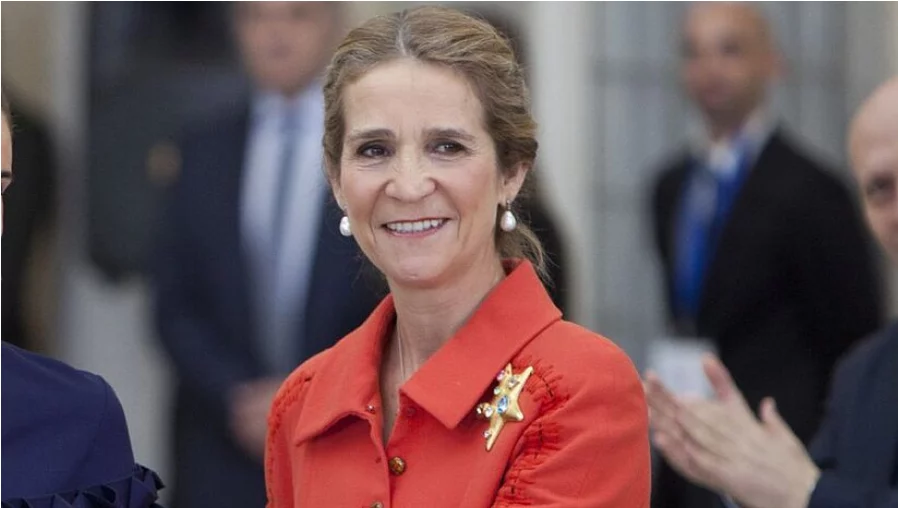 &Quot;Debes Sacar A La Infanta Elena&Quot;: Recuerdan El Tenso Encuentro Entre Juan Carlos I Y El Expresidente Adolfo Suárez 94 Hermana Mayor De Felipe Vi