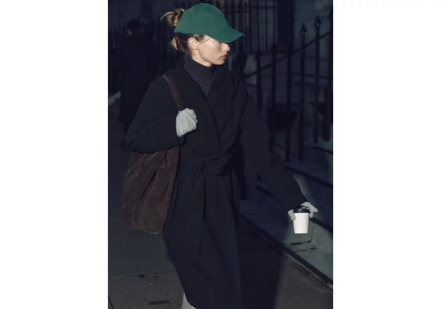 El Abrigo De Carolina Herrera Que Lleva Letizia Está Tirado De Precio En Zara 96 El Abrigo De Carolina Herrera Que Lleva Letizia Está Tirado De Precio En Zara