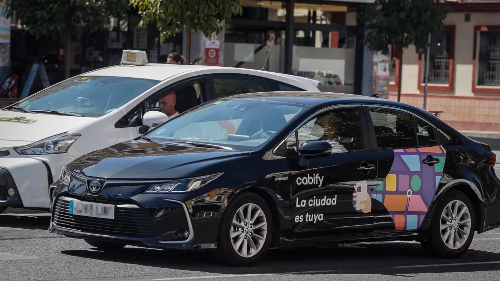 El Taxi Frente A Las Vtc: Tarifas Fijas Versus Aumentos Desorbitados