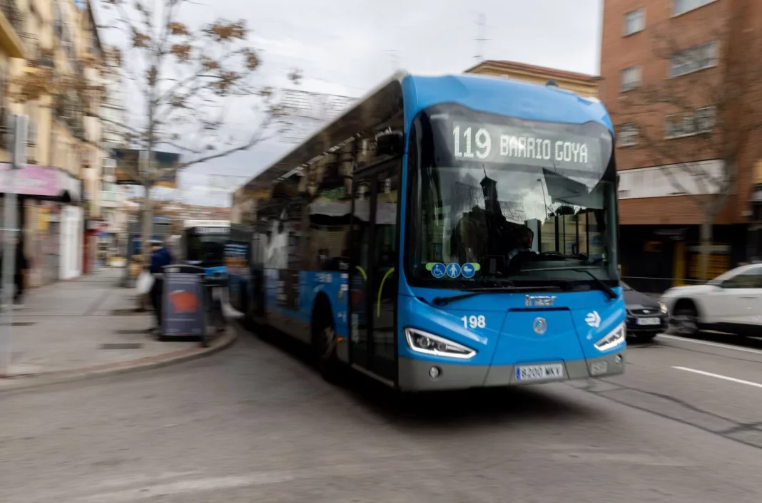 La responsabilidad detrás del volante y los raíles