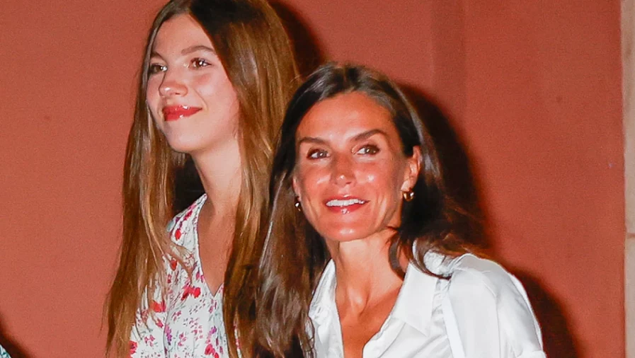 Reina Consorte Y La Infanta