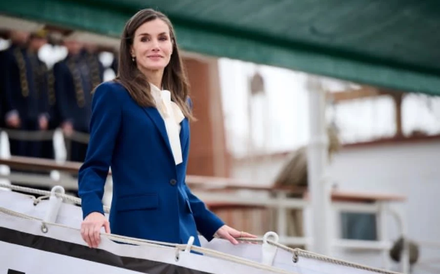 Letizia Manda Un Mensaje Contundente Con Lo Que Se Ha Puesto En La Cabeza Por La Marcha De Leonor