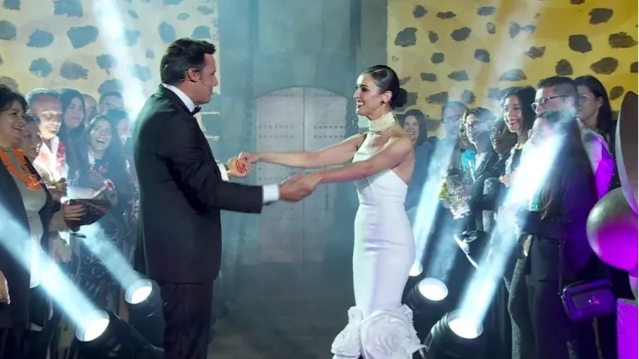 Los Looks De Las Campanadas Que Ha Empañado El Vestido De Pedroche Laura Escanes, Cristina Pardo, Blanca Romero