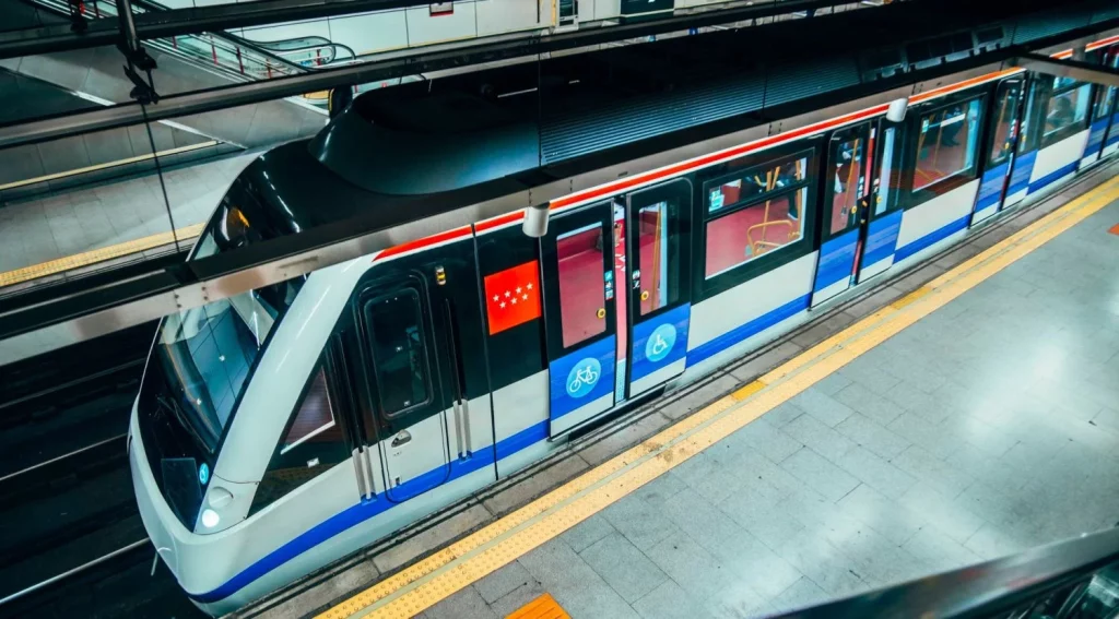 Metro De Madrid Tras El Apagón Eléctrico