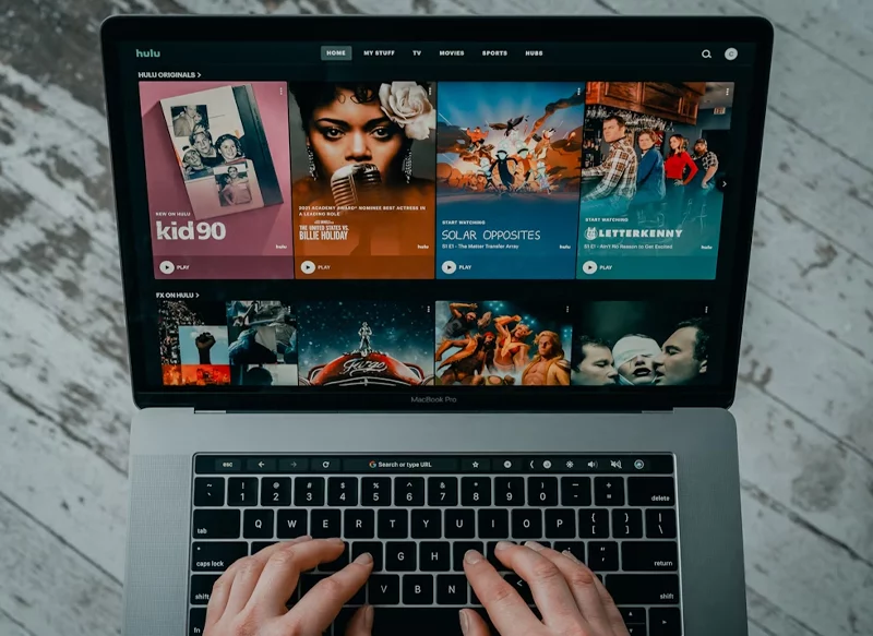 NETFLIX Y YOUTUBE LIDERAN LA CUOTA DE CONSUMO EN LOS TELEVISORES ESPAÑOLES