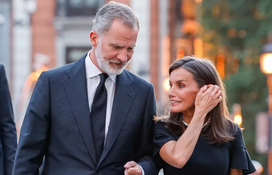 Pilar Eyre Destapa El Punto Negro De La Vida Privada De Letizia Y Felipe