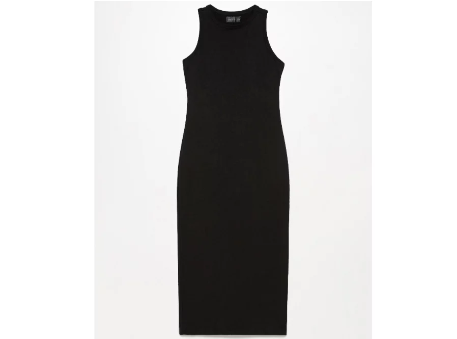 Por Solo 8 Euros, Las Tiendas Lefties Venden Un Vestido Elegante Que Se Puede Llevar En El Día A Día