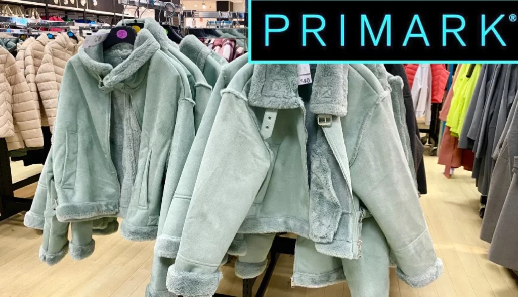 Esta Chaqueta De Borreguito De Primark Da El Pego: Parece De Cuero Y Su Precio Es De Solo 25 Euros