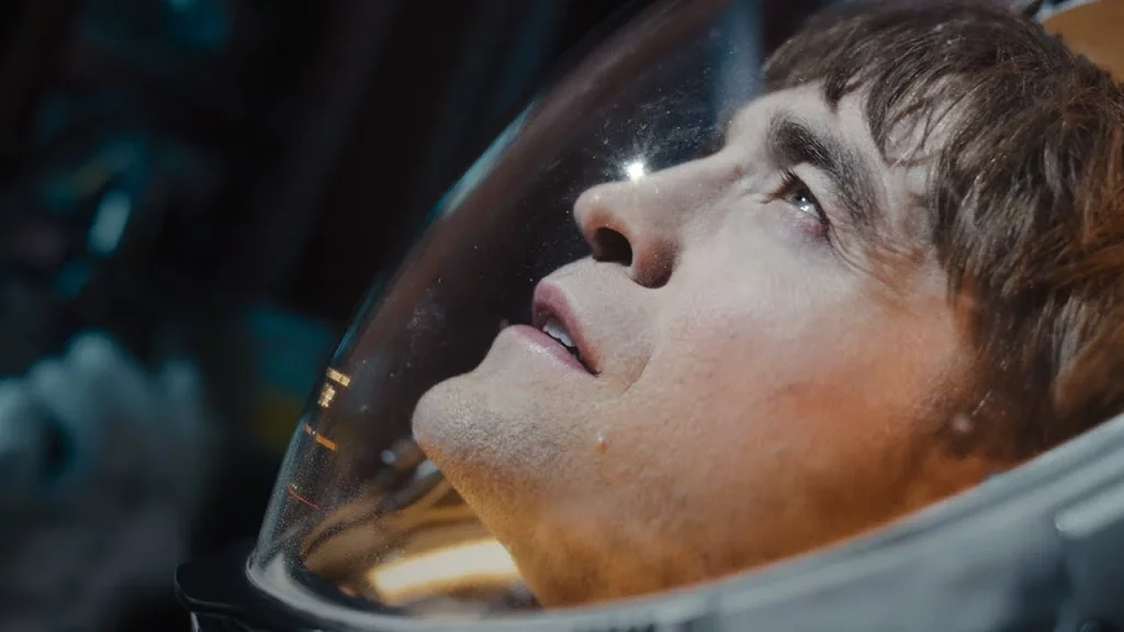 Robert Pattinson Lidera Una Historia Fascinante