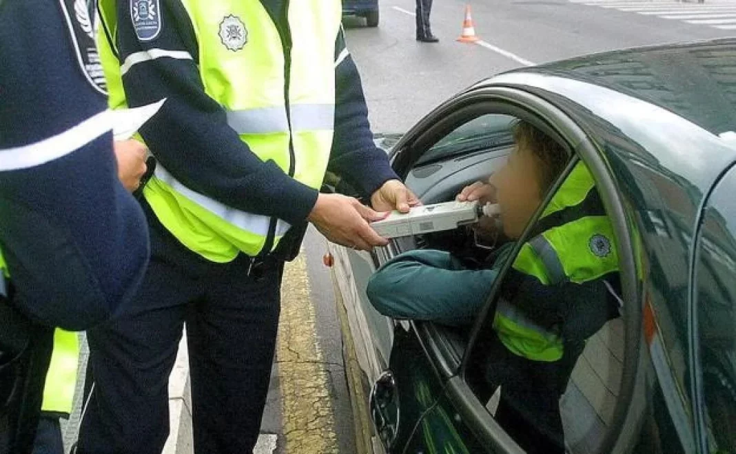 La DGT lo confirma: beber y conducir sigue siendo una combinación mortal