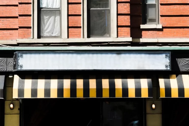 Transforma el exterior de tu vivienda o negocio con Toldos Lima, empresa líder en la venta de toldos en Madrid