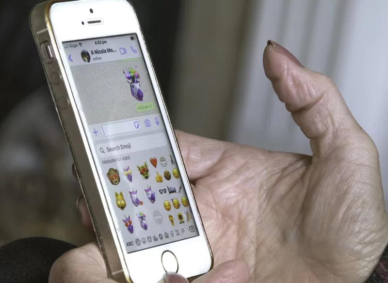 UN EMOJI DICE MÁS QUE MIL PALABRAS