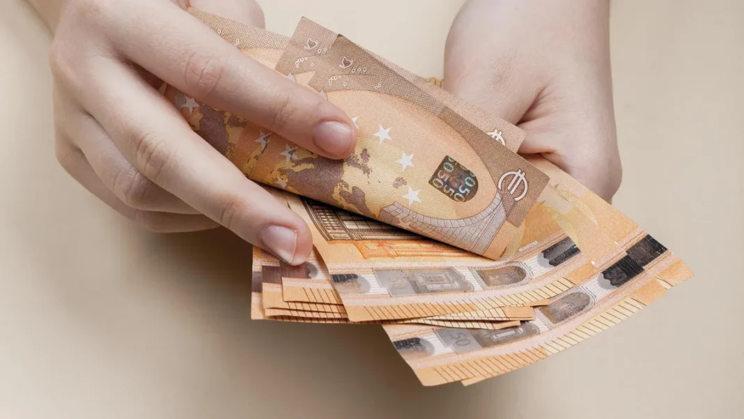 Olvídate de BBVA y Santander: Este banco te da 750 euros gratis por abrir una cuenta