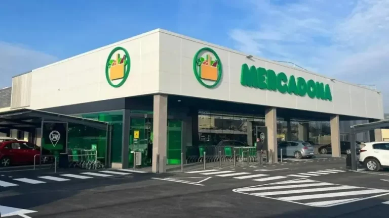 El nuevo y enorme Mercadona de Zaragoza: plazas de parking, sección «Listo para comer» en el supermercado y más