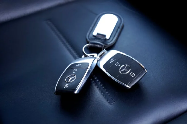 ¿Cómo hacer la transferencia de un coche online? Guía paso a paso