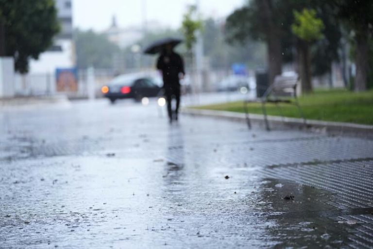 Alerta de la AEMET por un frente frío lluvias en la mayor parte de la península
