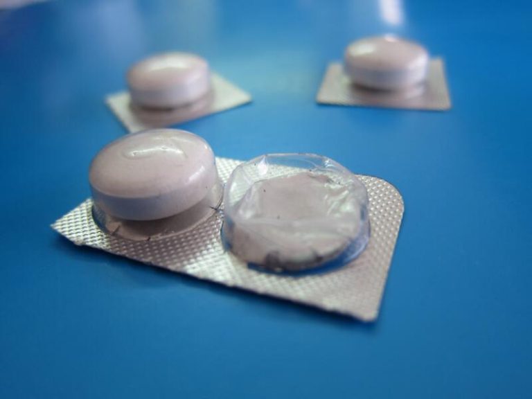 Un estudio revela relación entre tomar antidepresivos y subir de peso