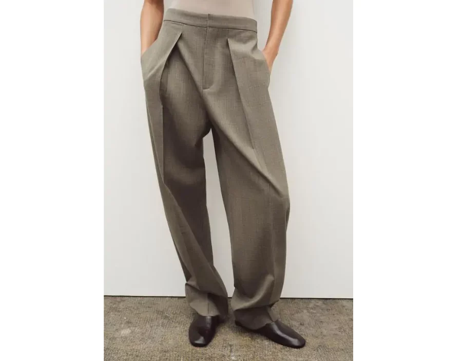 8 pantalones distintos de Zara para olvidar los aburridos vaqueros de una vez