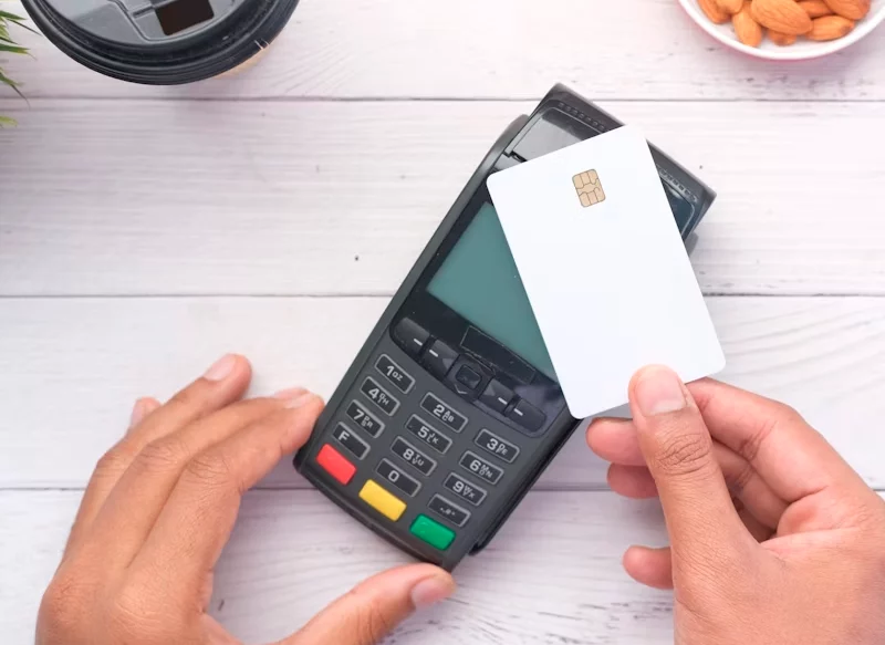 CUIDADO CON EL IMPORTE A PAGAR CON 'CONTACTLESS'