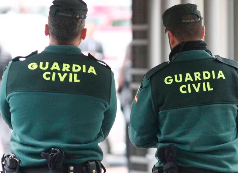 Envía La Foto Del Dni En Blanco Y Negro
