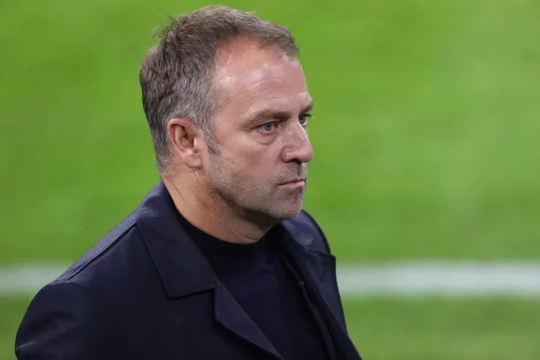 Hansi Flick comunica al FC Barcelona su primer descarte de la 2025-2026